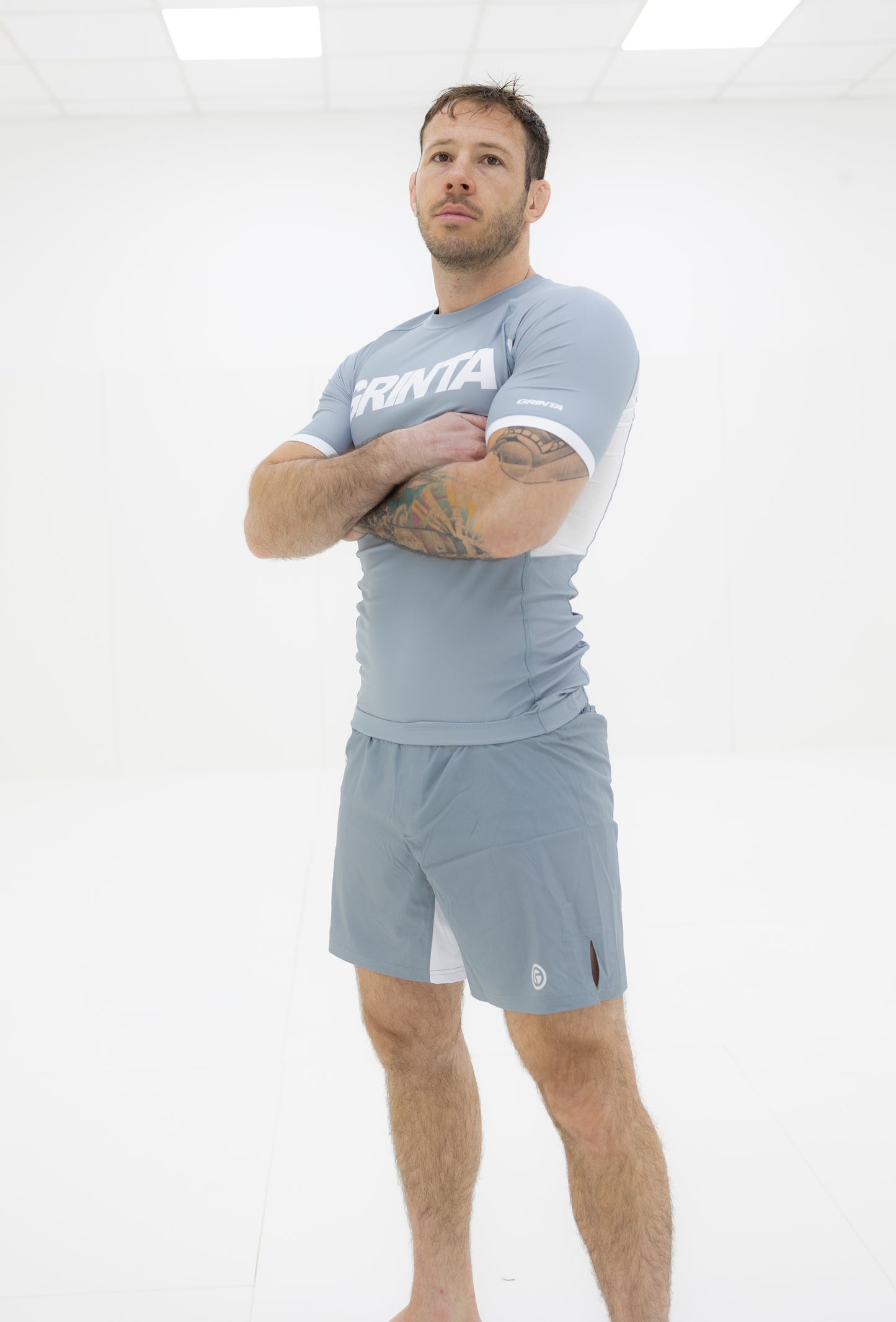 Core Rashguard - Cool Grey/White