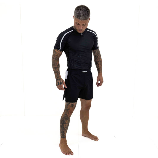 Onyx V-Neck Rashguard - Black