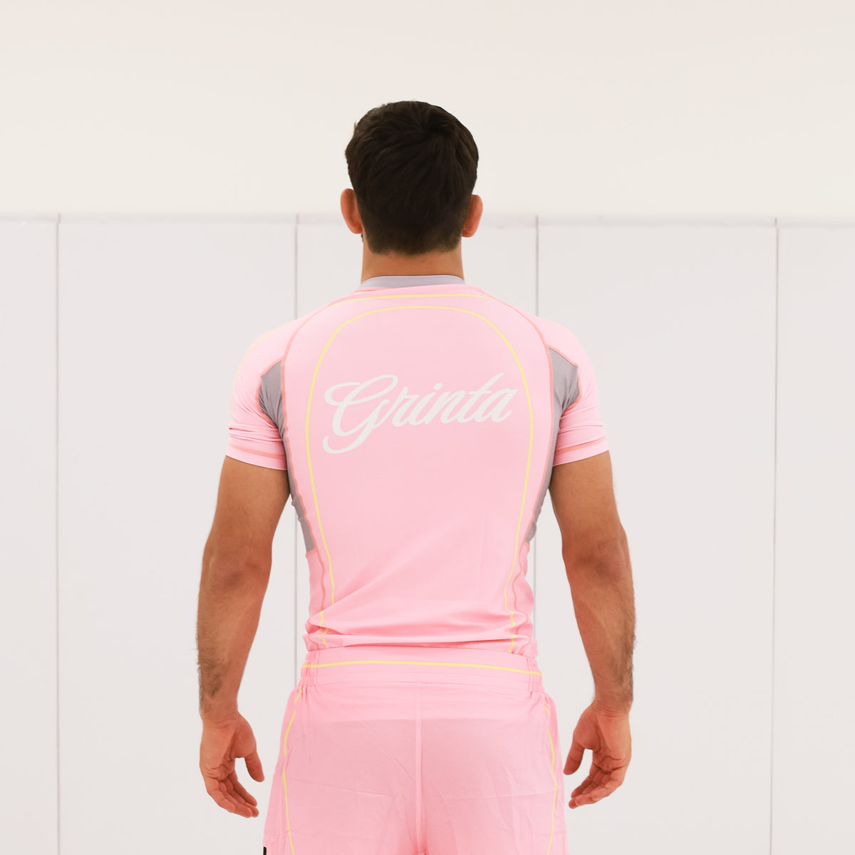 Flow Rashguard - Pink/Yellow