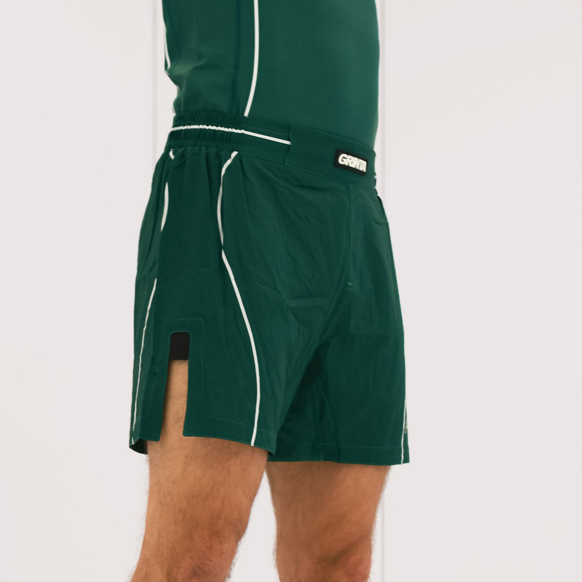 Flow Shorts - Green/White