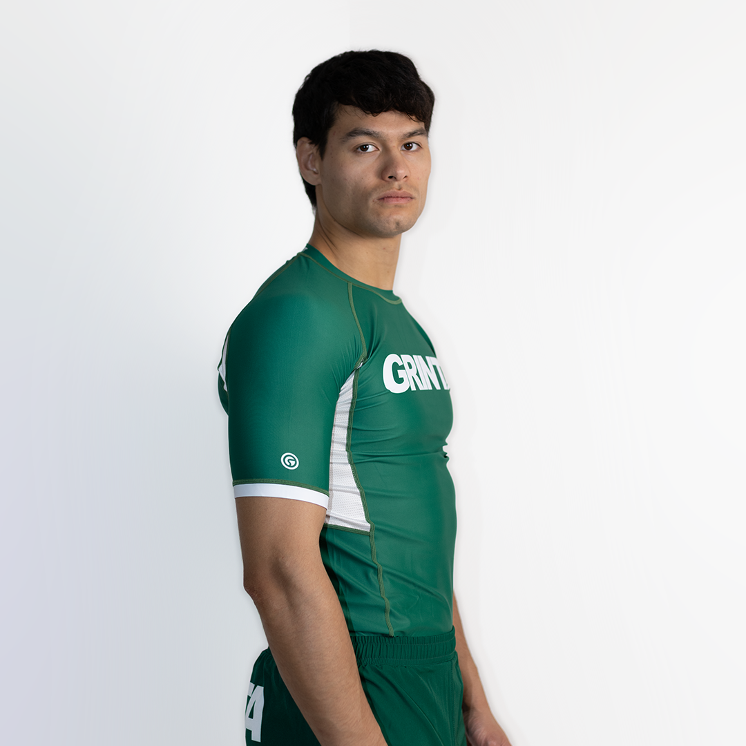 Core Rashguard - Green/White