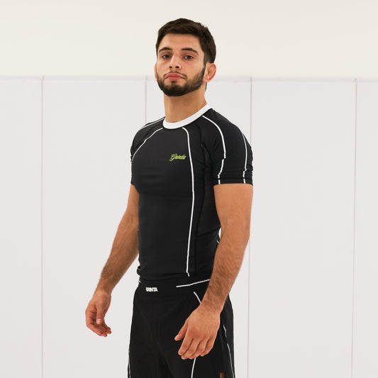 Flow Rashguard - Black/White