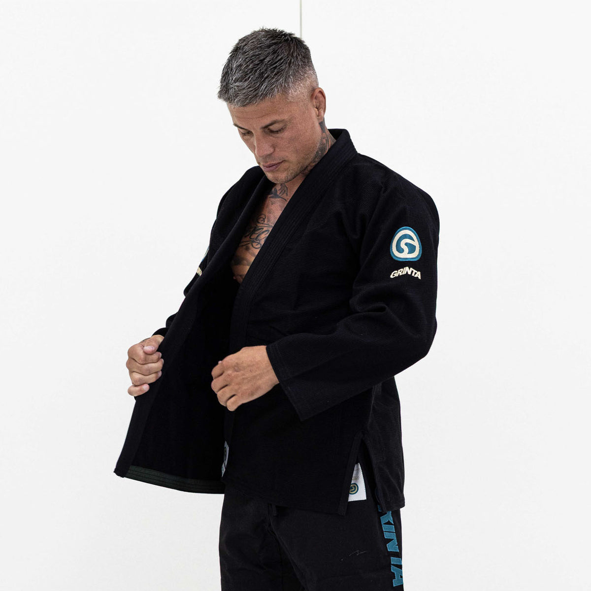 Essential Gi Black With Green/Creme