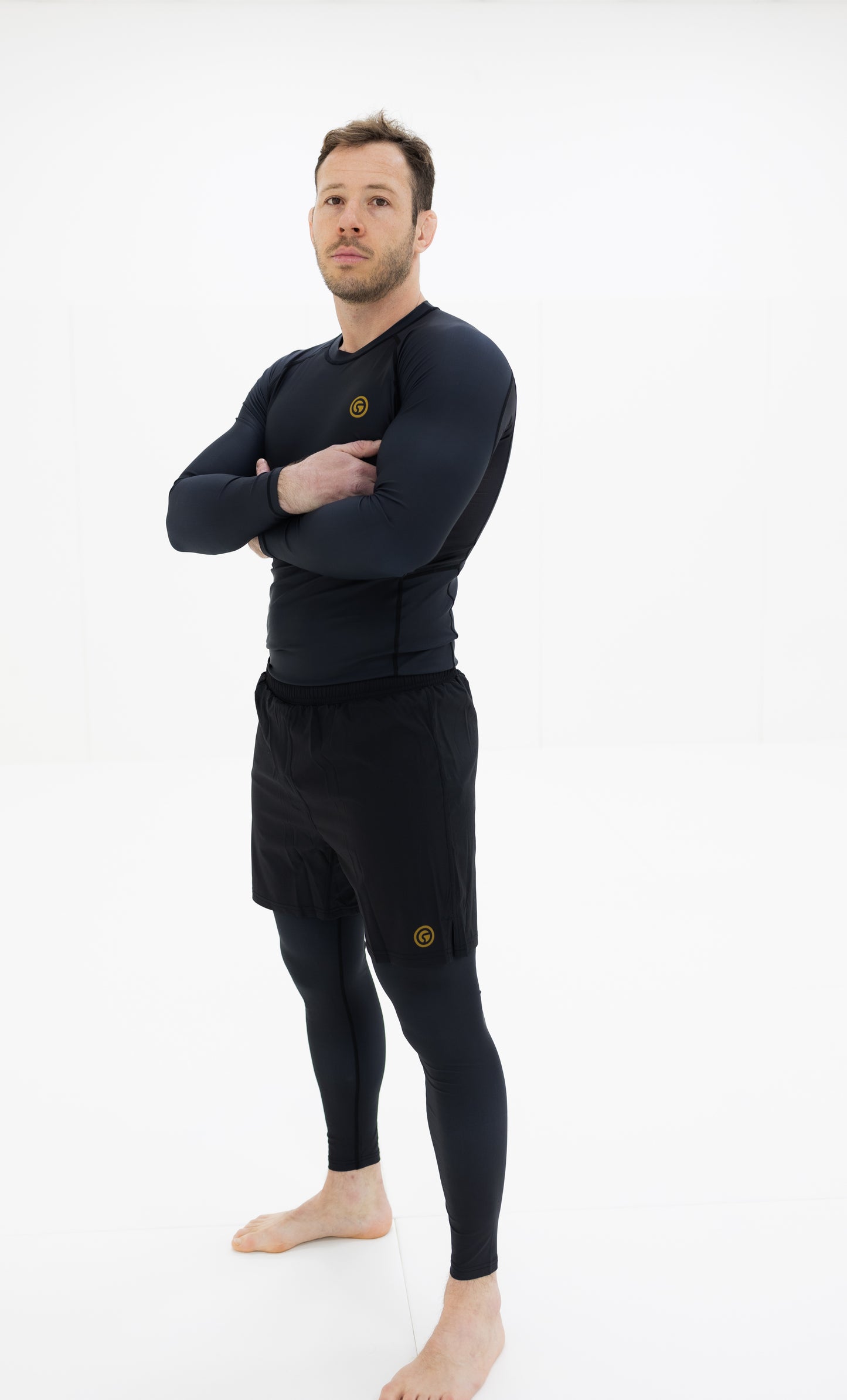 Core Hybrid Long Shorts V2 - Black/Gold